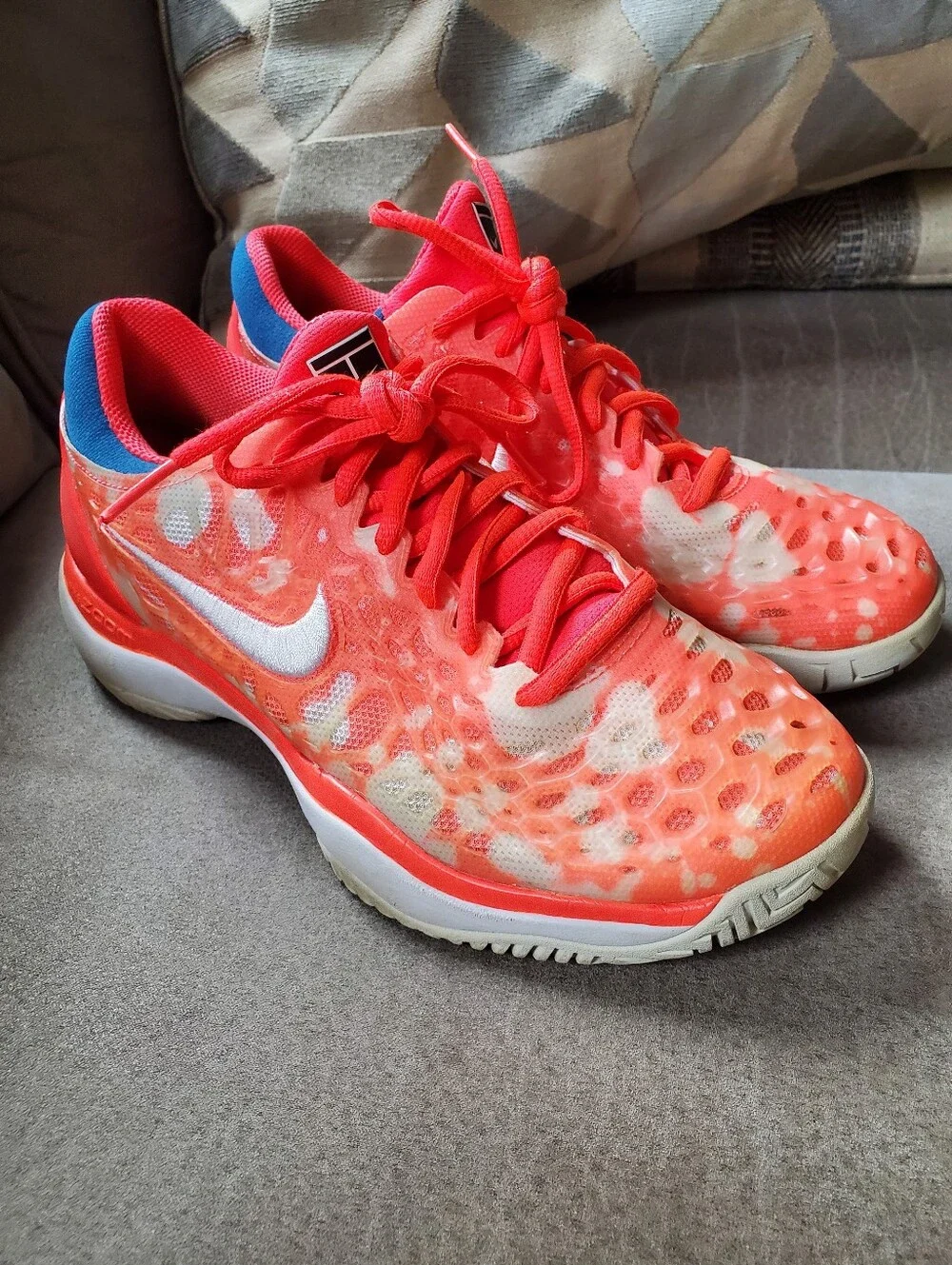Nike Air Zoom Cage 3 HC PRM Bright Crimson Hard Court Tennis Shoes Sz 7.5 Wmns